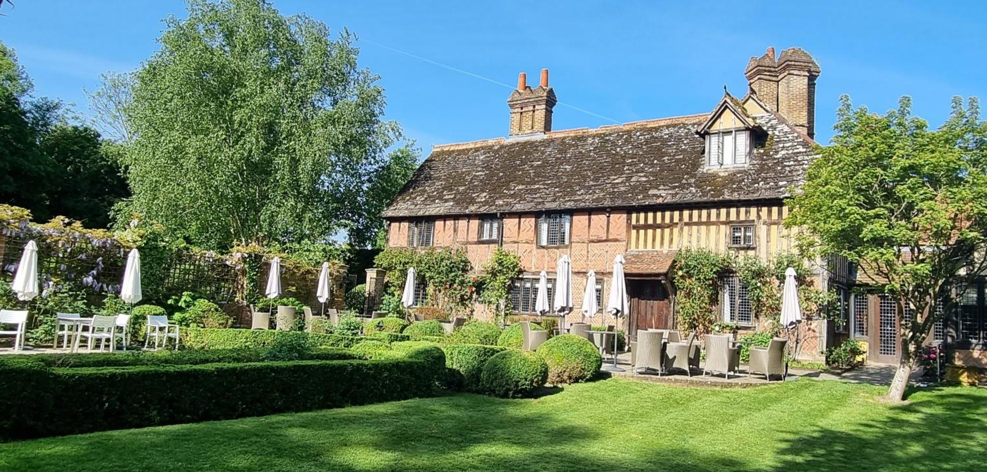 Langshott Manor - Luxury Hotel Gatwick 霍利 外观 照片